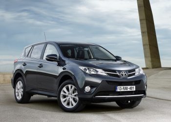На российском рынке появится Toyota RAV4 в новых версиях
