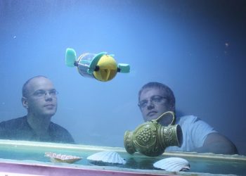 Теперь потонувшие корабли будут искать с помощью робота-черепахи
