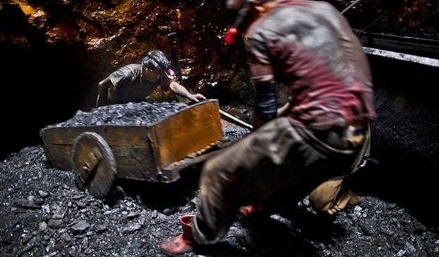 Шахтеры Ахметова уже получают зарплату в рублях