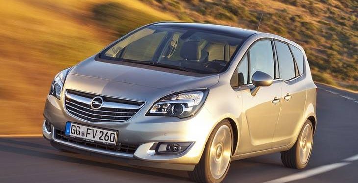 Opel назначила цены на минивэн