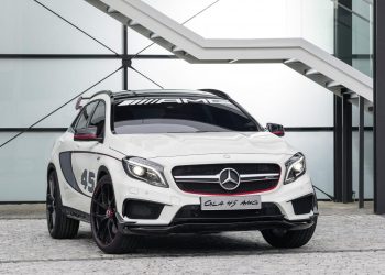 Mercedes продемонстрировала GLA