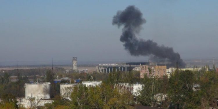 Утром боевики дважды обстреляли Донецкий аэропорт
