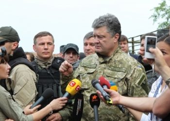 Петро Порошенко запевнив, що головою ДПСУ буде «досвідчений генерал»