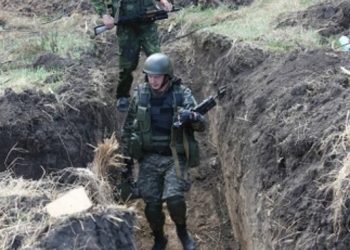 В боях под Смелым ранены двое украинских военных