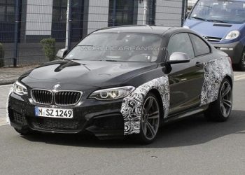 Баварцы предложат своим клиентам кабриолет BMW M2