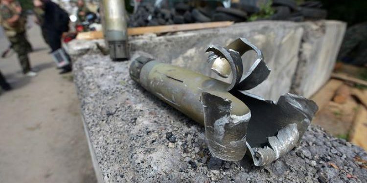 В четырех районах Донецка ведутся бои