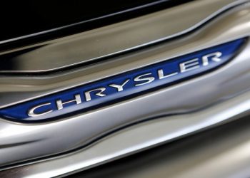 Chrysler объявил о большом отзыве автомобилей