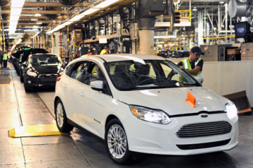 Качество сборки салона автомобилей Ford поднимется на новый уровень