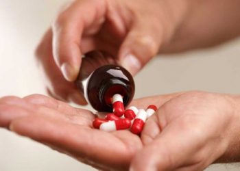 Специалисты рассказали, когда нужно начинать пить гормони