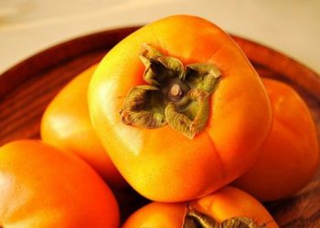Врачи: хурма - продукт для быстрого похудения