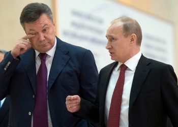Путин признался, что помог Януковичу сбежать из Украины
