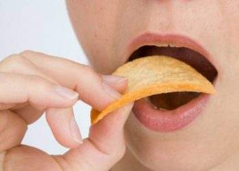 Ученые рассказали, как соль влияет на иммунитет