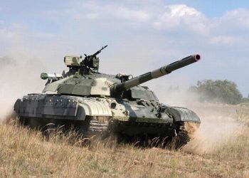 Боевики из танков обстреляли ТЭС в Счастье, есть раненные