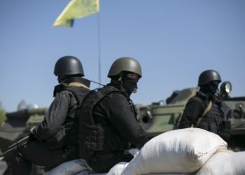 Боевики провели ночные атаки в районе Авдеевки и Дебальцево