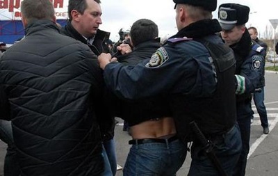 В Хмельницком задержали шутников, представившихся террористами из «ДНР»