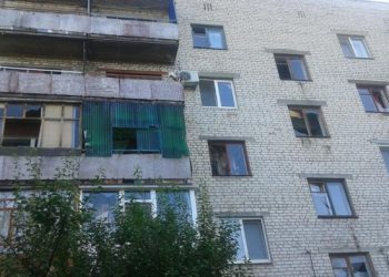 Из-за обстрелов боевиков часть Луганщины осталась без света, газа и воды
