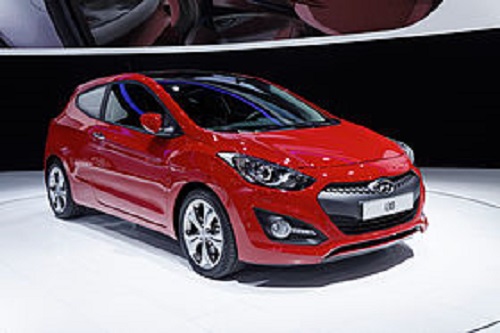 Hyundai i30 оснастят "роботом" и 3-цилиндровым мотором