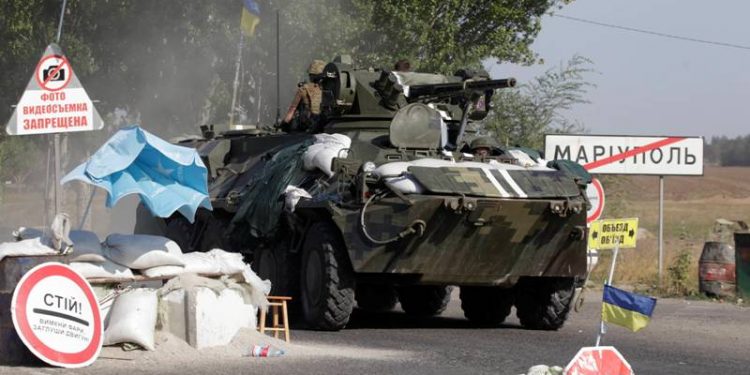 Позиции АТО под Мариуполем обстреляли дважды