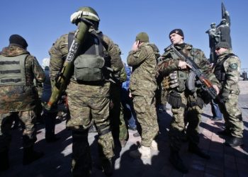 За сутки террористы более 40 раз обстреляли украинских военных