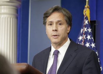 США могут начать поставки оружия Украине