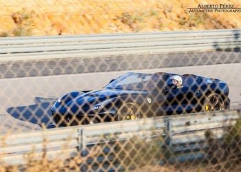 В Испании был замечен черный Ferrari F12 TRS
