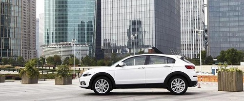 Qoros представил первый кроссовер