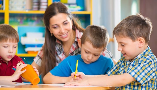 Эксперты посоветовали родителям не нагружать поучениями детей