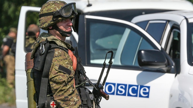 Украина и Россия согласовали план по отводу войск с Донбасса - ОБСЕ
