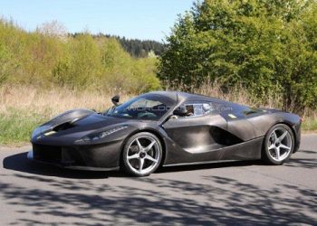 Внешность 1050-сильного Ferrari LaFerrari XX рассекретили за месяц до дебюта