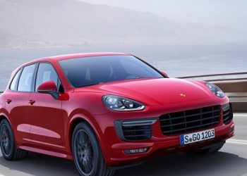 Porsche презентовала кроссовер Cayenne GTS