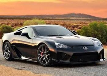 423 тысячи машин Lexus отозвали из-за неполадок в топлипроводе