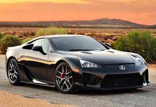 423 тысячи машин Lexus отозвали из-за неполадок в топлипроводе