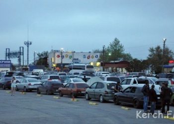 Керченская переправа может остановить свою работу