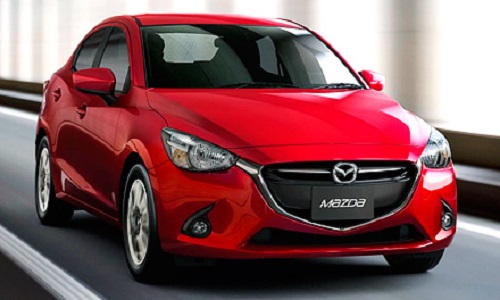 Рассекречена внешность нового компактного седана от Mazda