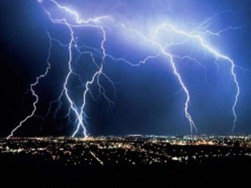 Исследования показали, что глобальное потепление способствует увеличению частоты ударов молний