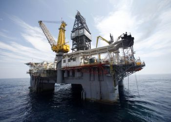 Нефть марки Brent продолжает стремительно падать; обновлен минимум за 4 года