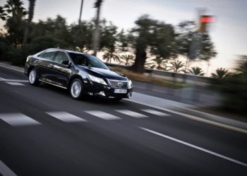 Toyota отзывает более 100 тыс Camry из-за дефекта подвески