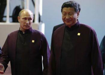 Путин попал в скандал с первой леди Китая