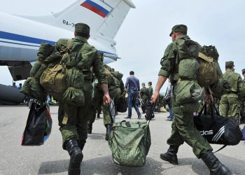 Россия перебросила дополнительные военные ресурсы к Луганску