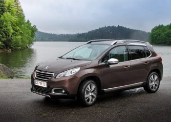 Peugeot назвал цены на версию 2008