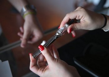 Установлено, что электронные сигареты могут заражать компьютеры вирусом