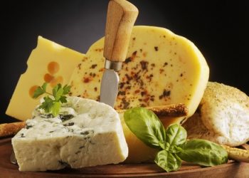 Названы продукты помогающие стать счастливым