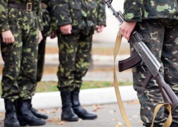 Аваков намерен отправить солдат-срочников «на дембель»