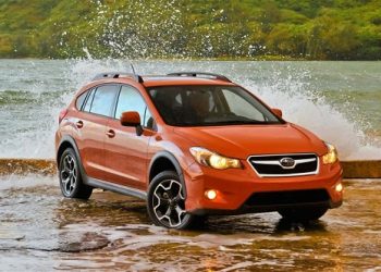 Объявлены цены на обновленный кросcовер «Subaru XV Crosstrek»