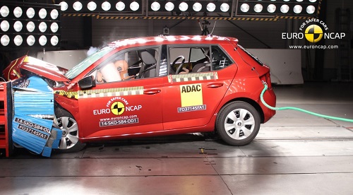 Новые Skoda Fabia и Nissan Pulsar прошли краш-тесты на отлично