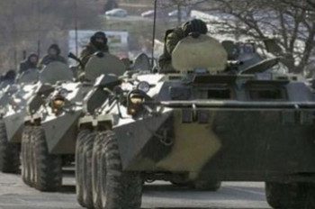 Колонна российской техники зашла в Украину и движется к Луганску