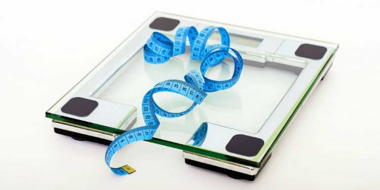 Эксперты рассказали интересный факт о взвешивании