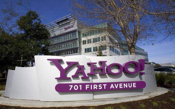 Yahoo стал лидером интернет-трафика в США, обойдя Google