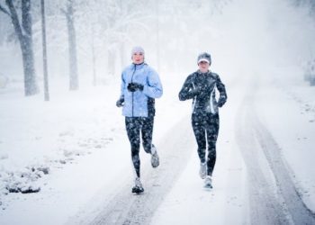Врачи рассказали, почему нужно бегать в старости