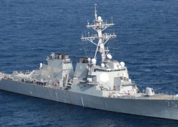 Американский эсминец Donald Cook вошел в акваторию Черного моряАмериканский эсминец Donald Cook вошел в акваторию Черного моря